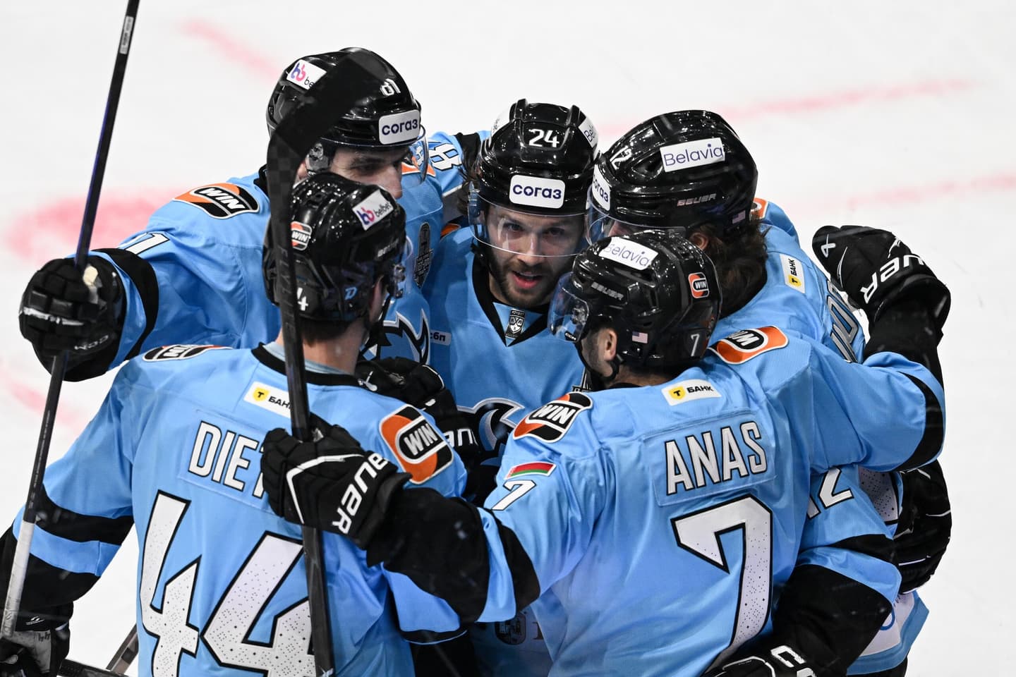 Олег Леонтьев: у минчан в этом сезоне хорошие шансы, чтобы пройти как можно дальше в плей-офф и даже замахнуться на Кубок Гагарина