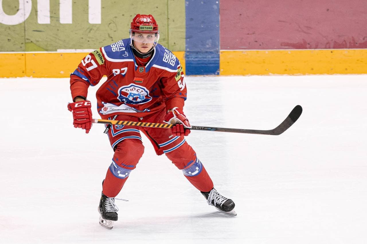 Герман Пироговский: у нас есть кто может забить, кто поймать шайбу, вратари хорошие. Все линии собраны воедино