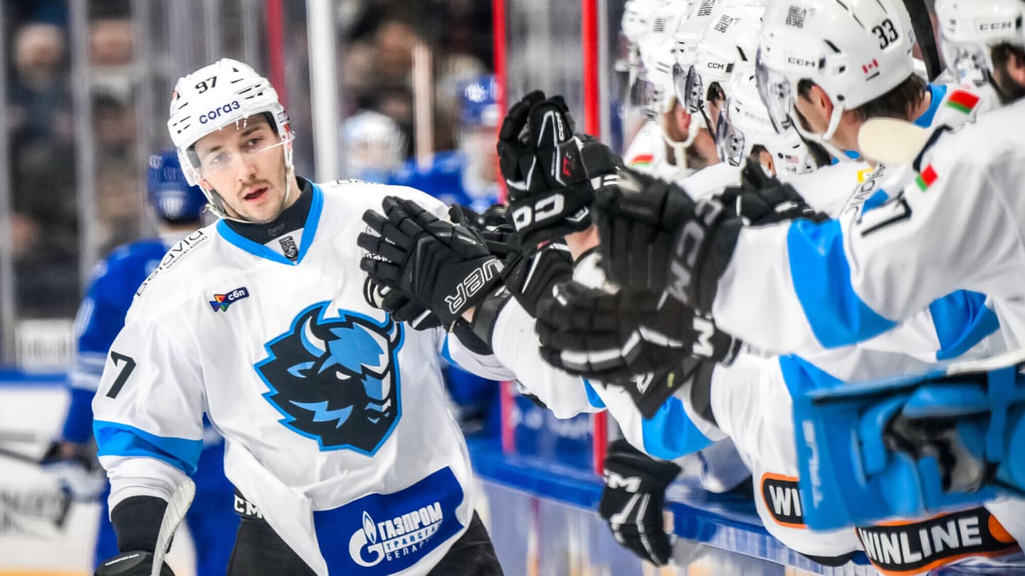 Станислав Галиев: мой гол в овертайме? Вдвойне приятнее, я редко забивал в овертайме. А тут еще и двойной овертайм, на выезде, 4-0 в серии – все сложилось