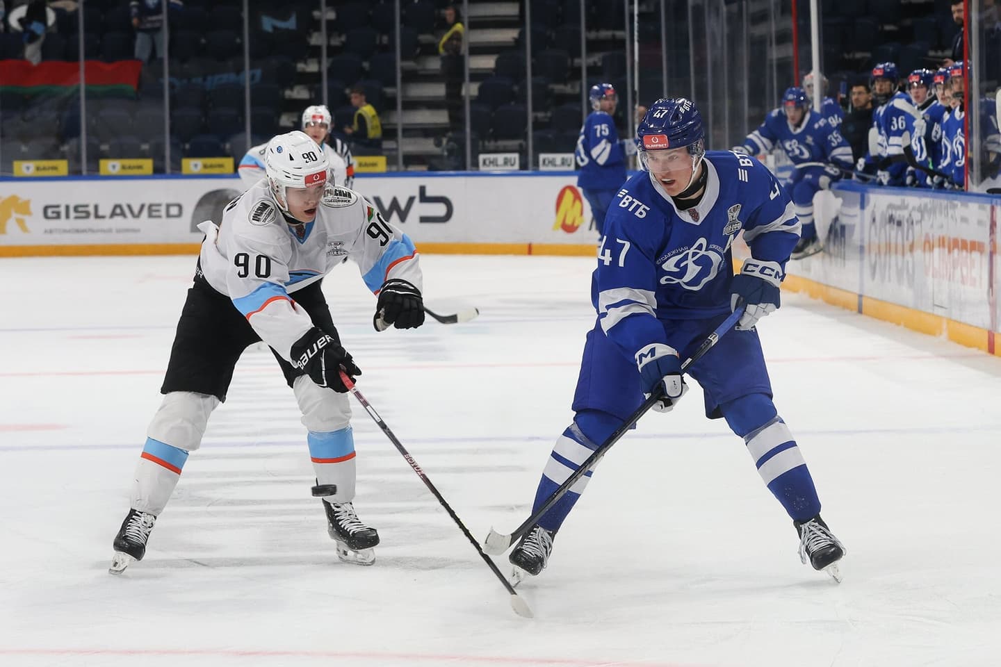 «Динамо-Шинник» уступил в серии буллитов московскому «Динамо» во втором матче первого раунда Кубка Харламова