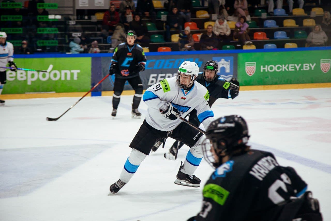 «Динамо-Олимпик» и «Соболь» разыграют золото Betera-Высшей лиги, финальная серия стартует 13 апреля