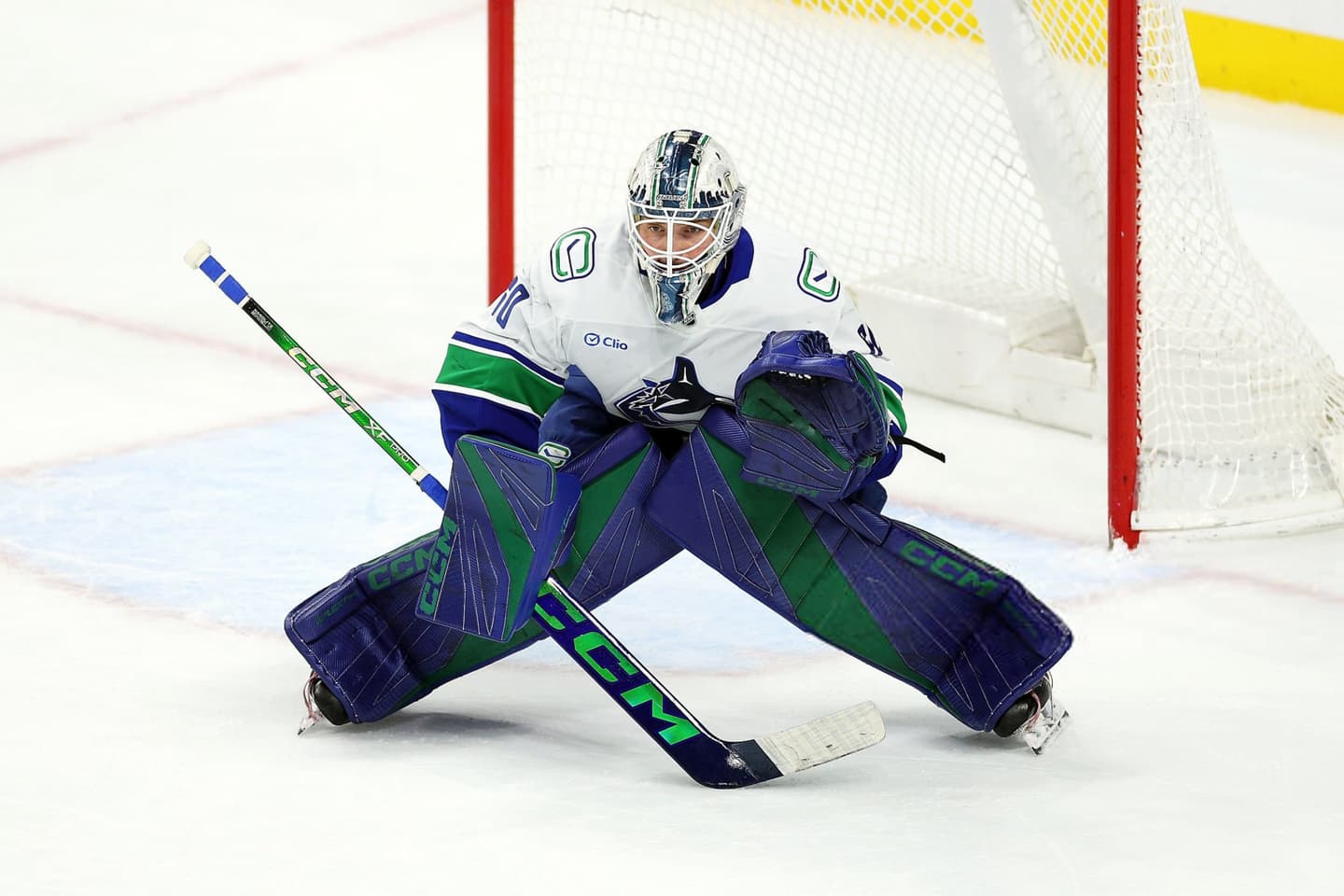 Никита Толопило сделал 34 сейва, но «Ванкувер» проиграл «Миннесоте»