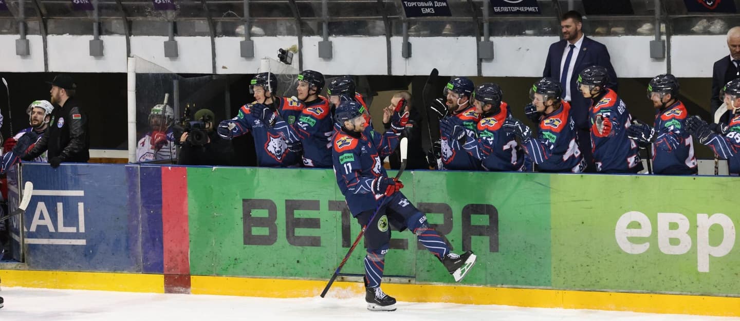 «Металлург» – в финале! Чудо-гол Стефановича и 31 сейв Большакова помогли «волкам» сломить «Юность»