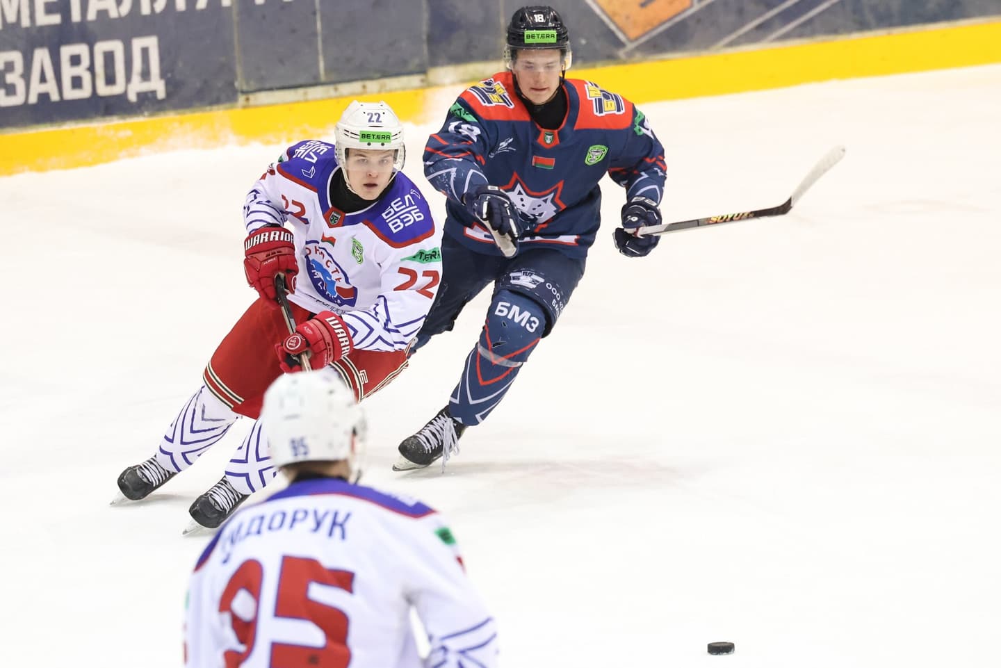 «Металлург» и «Юность» проведут четвертый матч полуфинальной серии Кубка Президента. Трансляция и онлайн