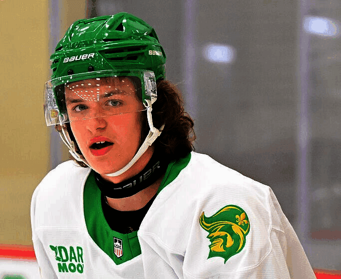 Голевая передача Даниила Бутина помогла «Су-Сити» одолеть «Трай-Сити» и выйти во второй раунд плей-офф USHL