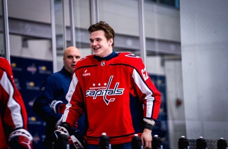 Спенсер Карбери: встретив родителей братьев Протасов, ты понимаешь, почему эти ребята там, где они есть. Это особенная семья. Их ждет особенный вечер, который они никогда не забудут