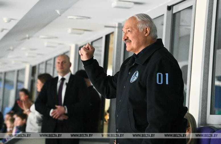 Александр Лукашенко присутствует на матче «Динамо-Минск» – «Ак Барс»