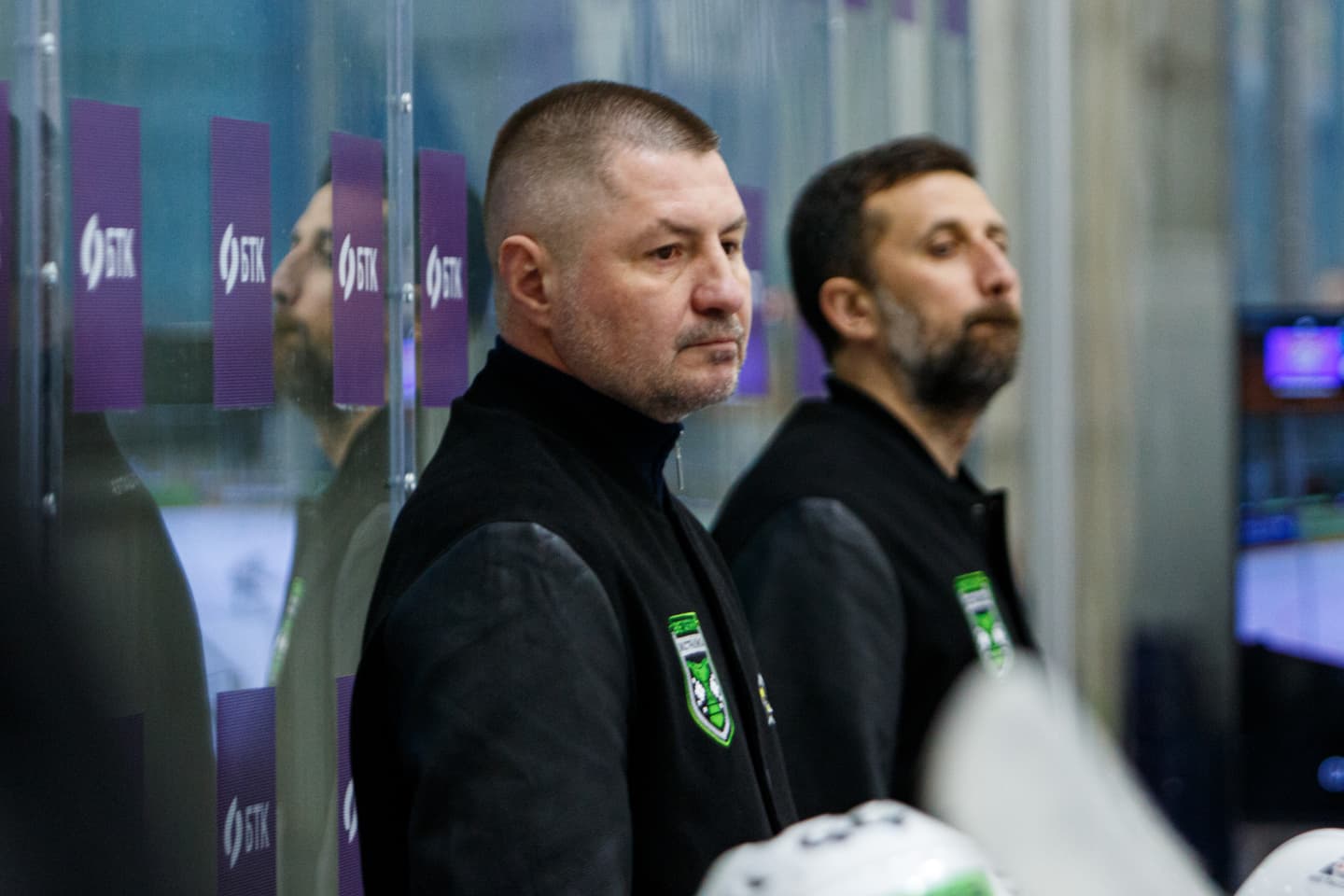 Андрей Мезин: на первое апреля кто-то неудачно пошутил – и мы потеряли преимущество своего поля. Но это отговорки слабых