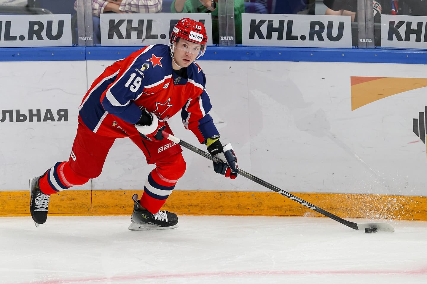 Иван Дроздов набрал первый результативный балл в нынешнем плей-офф