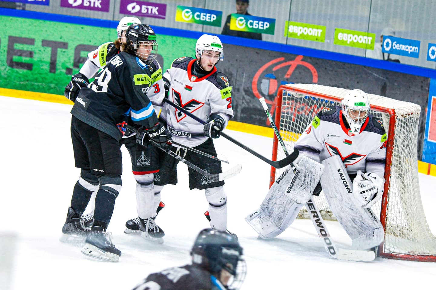 «Соболь» в гостях сыграет с «Ястребами» в пятом матче полуфинала и попробует оформить выход в решающую стадию плей-офф Betera-Высшей лиги