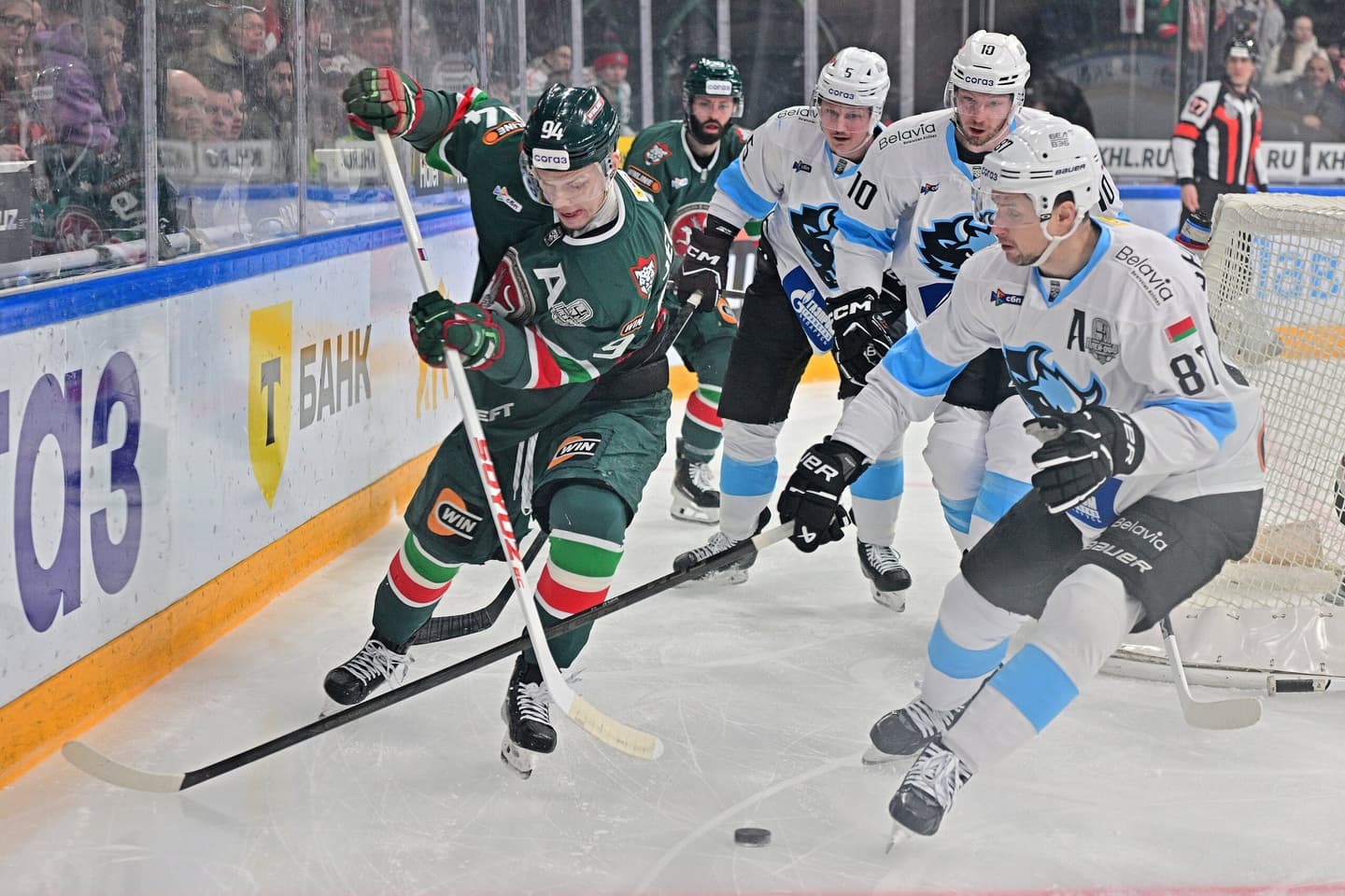 Минское «Динамо» на выезде уступило «Ак Барсу» в третьем матче 1/4 финала Кубка Гагарина