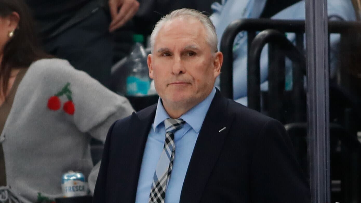 Главный тренер «Торонто» о звене Протасов: похоже, сегодня мне придется самому выйти на лед. Но я все равно буду ниже этих трех ребят