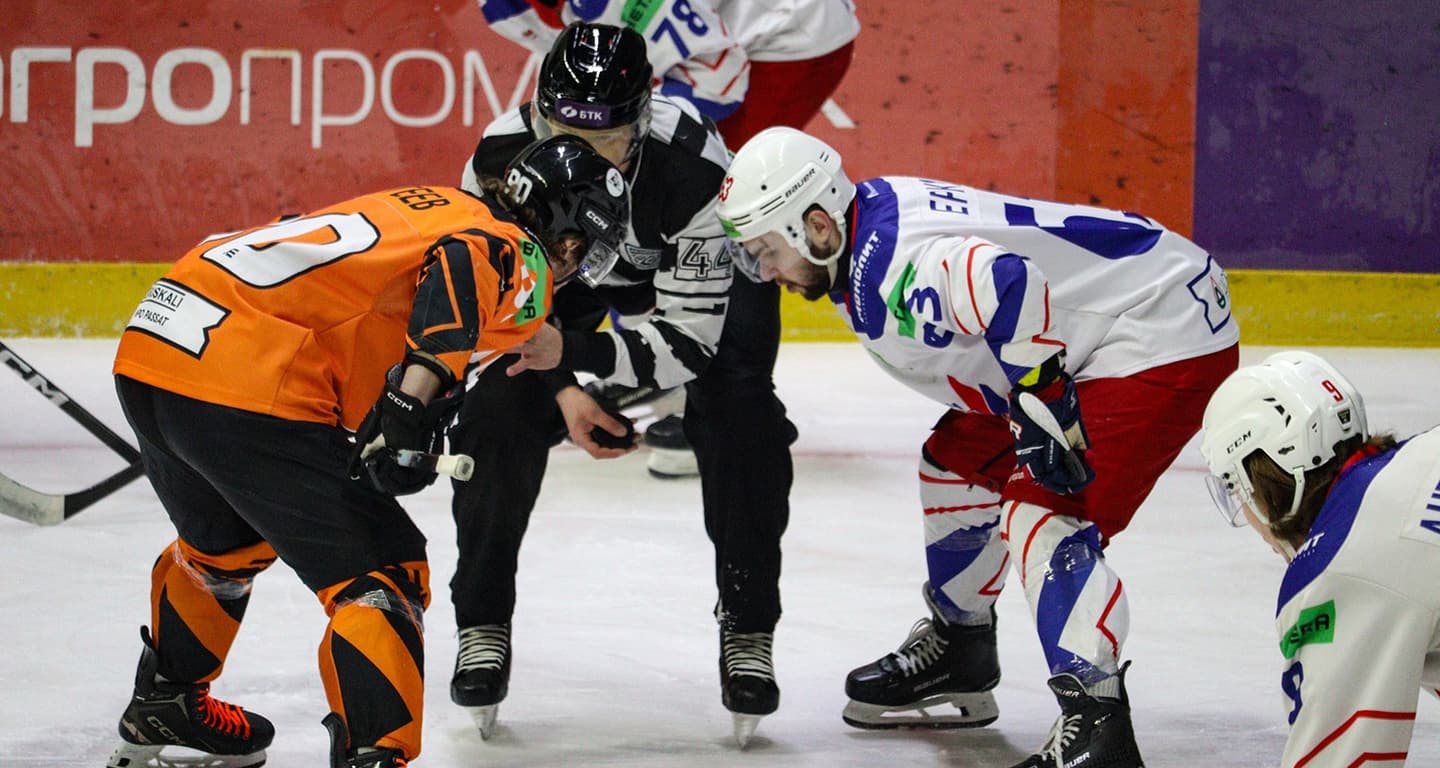 Делаем камбэк в третьем периоде и сокращаем отставание в серии!