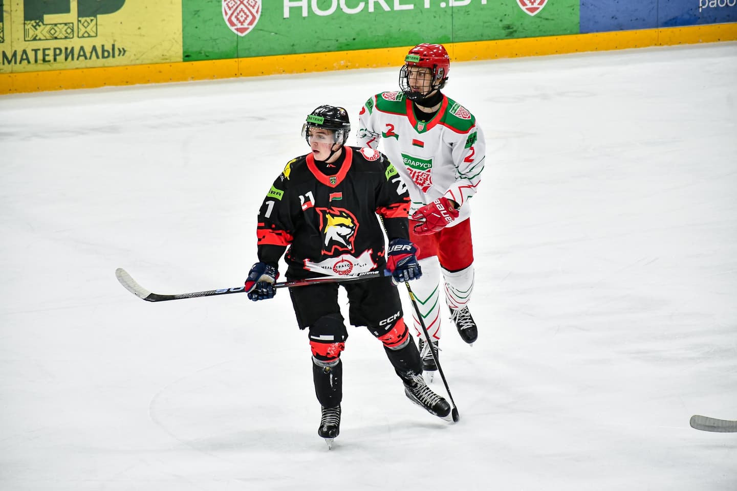 Беларусь U18, «Динамо-Олимпик» и «Ястребы» обеспечили себе выход в полуфинал плей-офф Betera-Высшей лиги, а «Соболь» повел в серии с «Белсталью»