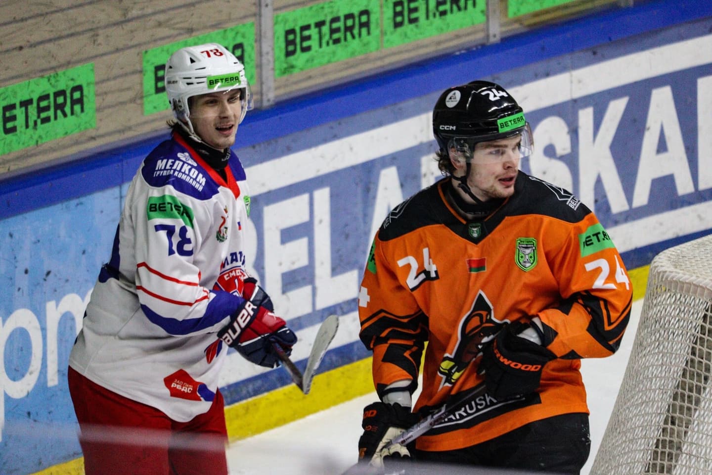 Начало сегодняшнего матча полуфинальной серии Кубка Президента между «Шахтером» и «Славутичем» в Солигорске перенесено на 19:55